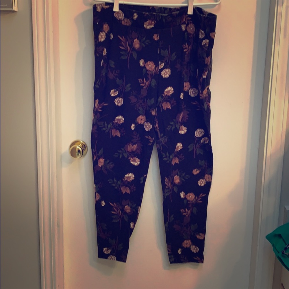 Floral leggings